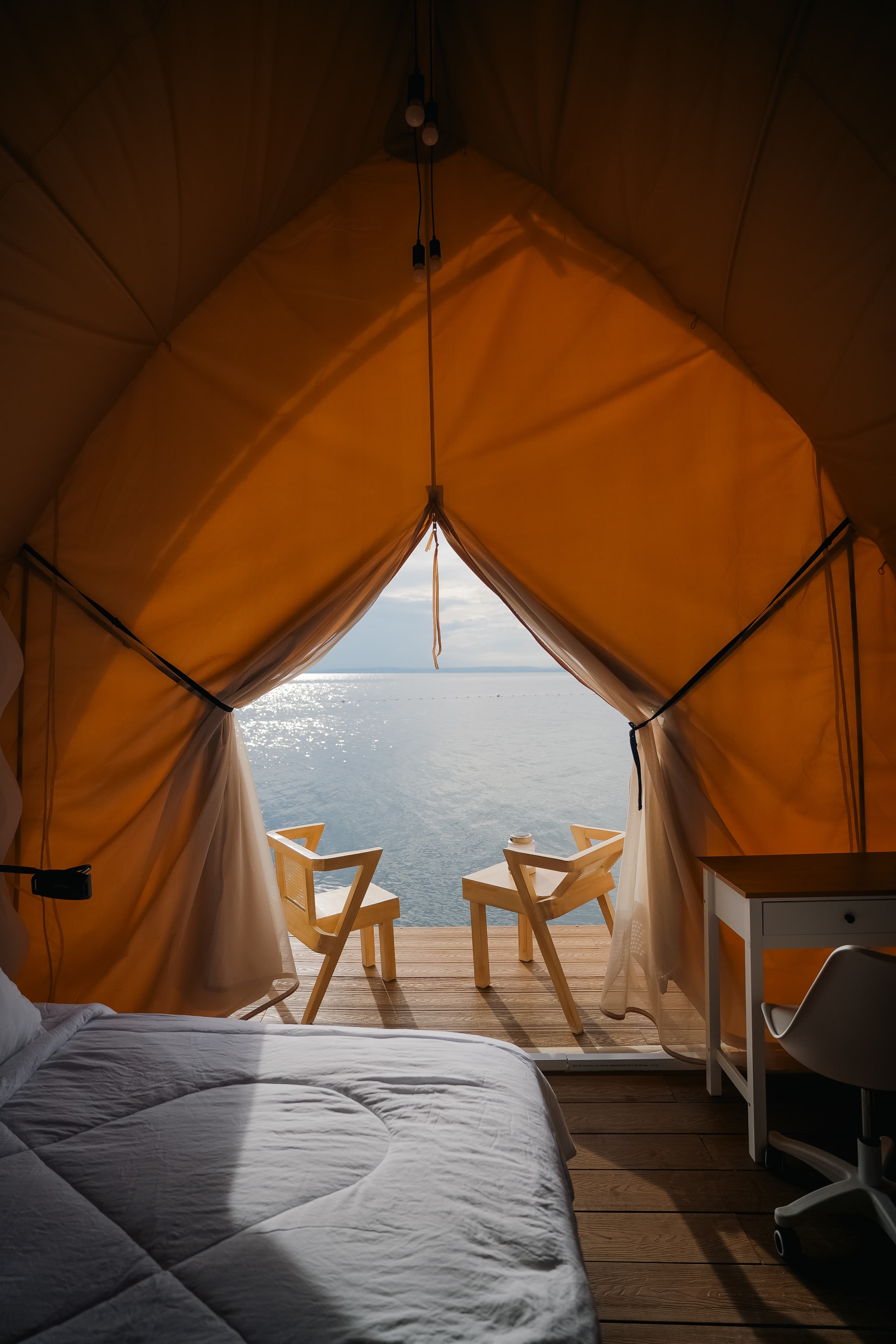 Glamp House - Image 2